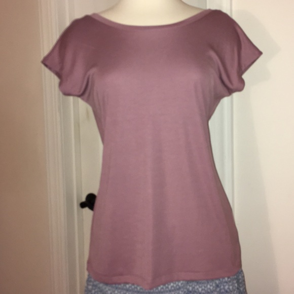 Tahari Tops - NWT Tahari Back Wrap Top